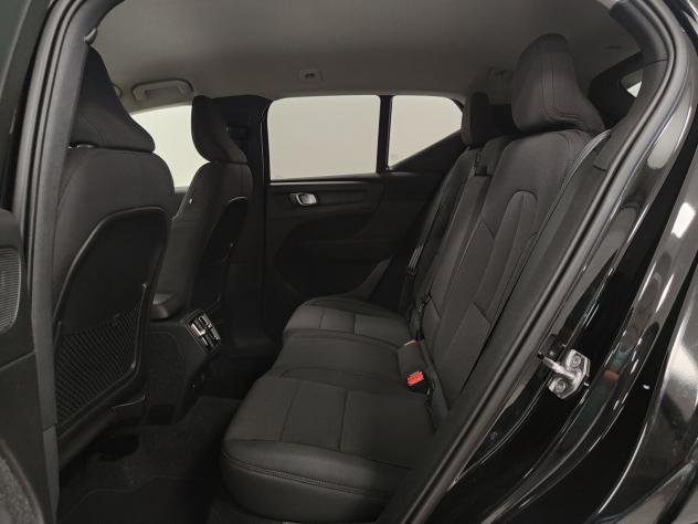 Volvo XC40 T3 Geartronic Momentum Pro Camera+Sens. Cerchi 19 - Foto 7