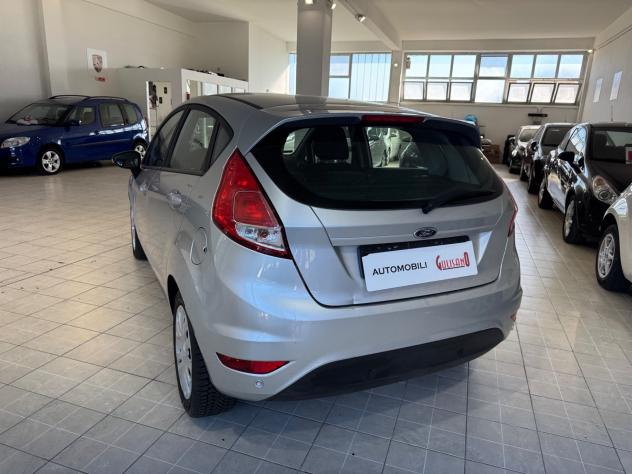 Ford Fiesta 1.0 5 porte Plus - Foto 10