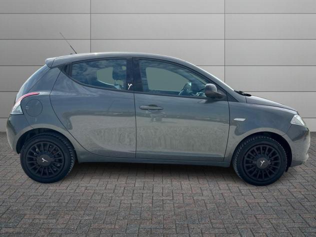 Lancia Ypsilon III 2011 1.2 8v Elefantino 69cv my14 - Foto 3