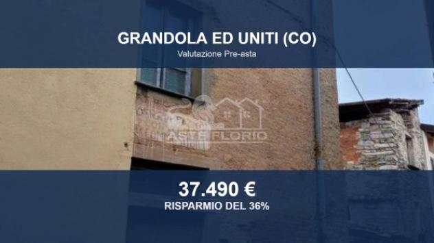 Immobile in asta di 372 m² con più di 5 locali in vendita a Grandola ed Uniti