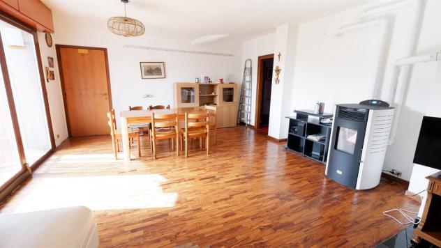Appartamento di 3/4 locali in affitto