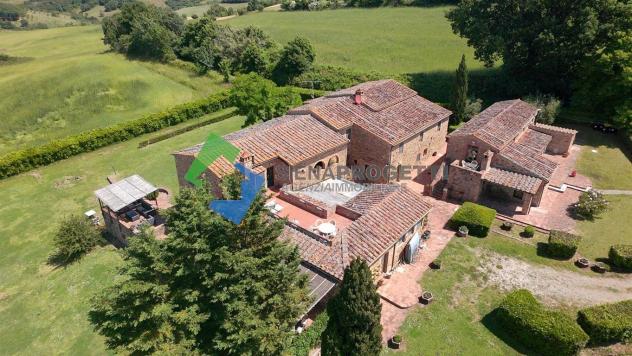 Splendido casolare in pietra con piscina, a Casole d’Elsa, Toscana, Siena. - Foto 14