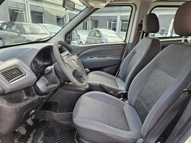FIAT Doblò 1.3 Mjt 16v 90cv Active - Foto 6