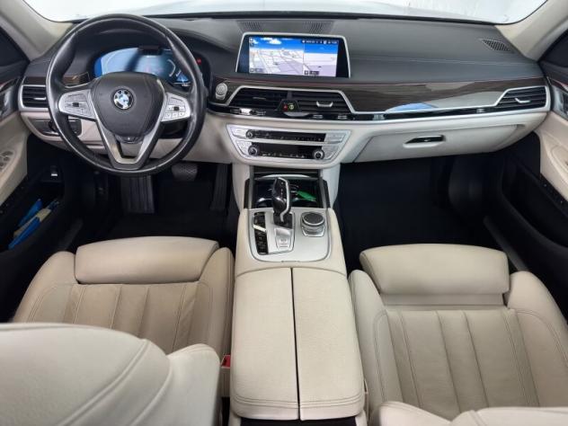 BMW Serie 7 (G11/12) 745Le xDrive - Foto 7