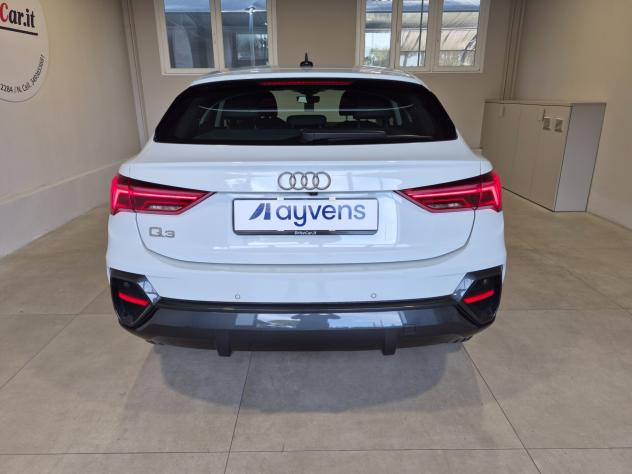 Audi Q3 SPB 2.0 TDI QUATTRO S-TRONIC LED NAVI MMI PLUS APPLE CAR PLAY/ANDROID AUTO RETROCAMERA ACC C.18 LANE ASSIST - Foto 9