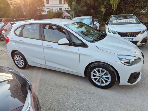 Bmw Active Tourer 218d 150cv Business - Foto 4