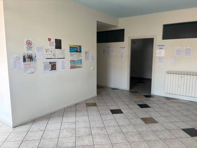 1 Vetrina in affitto a Samarate - Foto 2