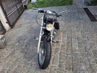 HARLEY DAVIDON HUGGER 883