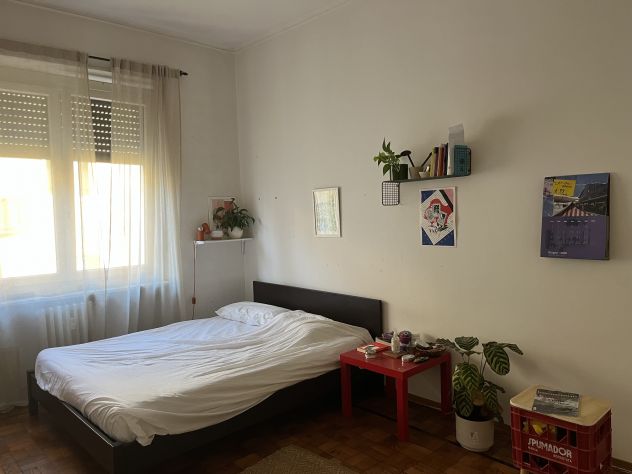 Intero appartamento o singola stanza in comodo stabile in Vanchiglia