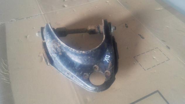 Braccetto oscillante superiore Destro / DX MAZDA Pick Up B2500 2.5 TD 04