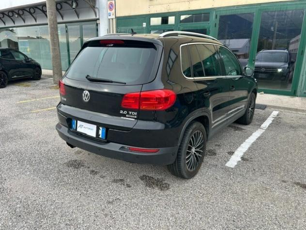 Volkswagen Tiguan 2.0 TDI 14 CV 4MOTION - Foto 6