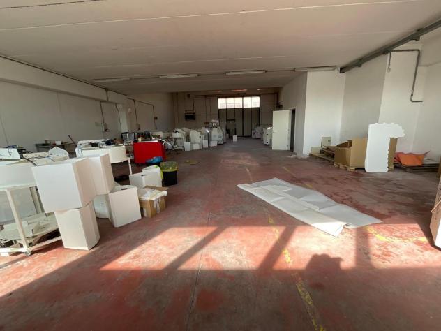 Capannone artigianale in affitto a Cascina 320 mq Rif: 1405262 - Foto 3