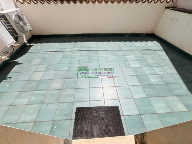 Rif:2746 - Locale su due livelli con terrazzino – Soluzione versatile per ufficio, studio o futura trasformazione, Comiso - Foto 17