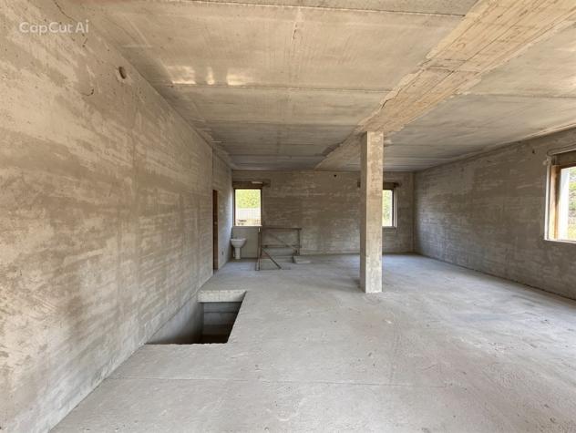 ESCLUSIVO TRILOCALE CON GIARDINO PRIVATO IN NUOVO COMPLESSO RESIDENZIALE - Foto 14