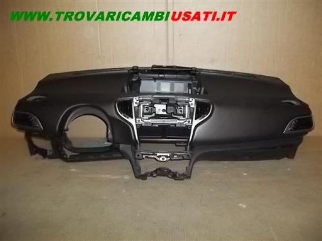 CRUSCOTTO CON STOFFA MARRONE LANCIA YPSILON VENDITA ABBINATA CON KIT AIRBAG  Carrozzeria  Allestimenti interni  Cruscotto strumenti   LANCIA - YPSILON