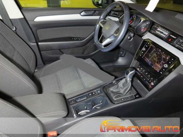 VOLKSWAGEN Passat Variant 1.5 TSI ACT Business rif. 19513890 - Foto 4