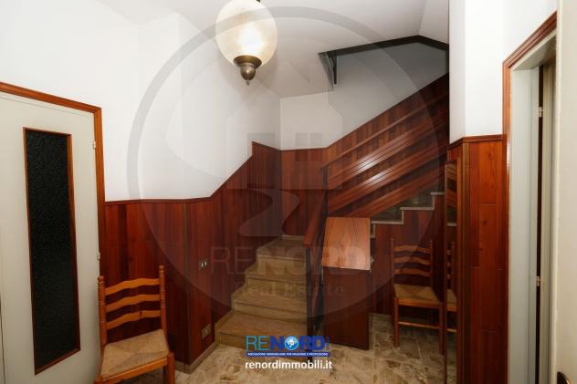VILLA di 5 vani e di 187 mq (CURA CARPIGNANO) rif. VID6266_1 - Foto 20
