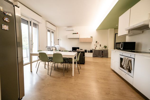 Ultima stanza singola dal 1° ottobre – €450 tutto incluso – Viale Timavo - Foto 2