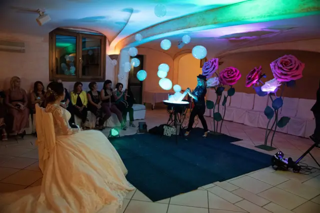 bolle di sapone giganti luminose con fumo - Foto 3