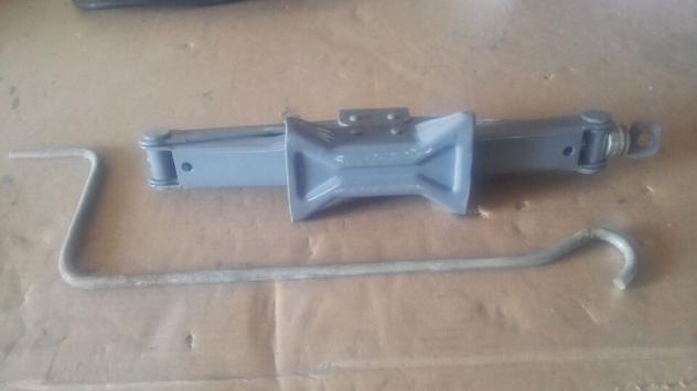 Crik / Crick di soccorso Originale per Suzuki Vitara 1994 - Foto 4