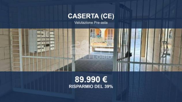 Immobile in asta di 116 m² con più di 5 locali in vendita a Caserta