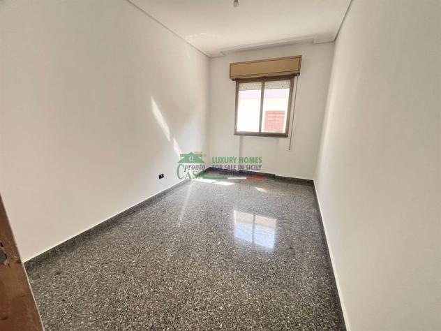 Rif: 2598 - In vendita appartamento con esposizione angolare - Comiso - Foto 10