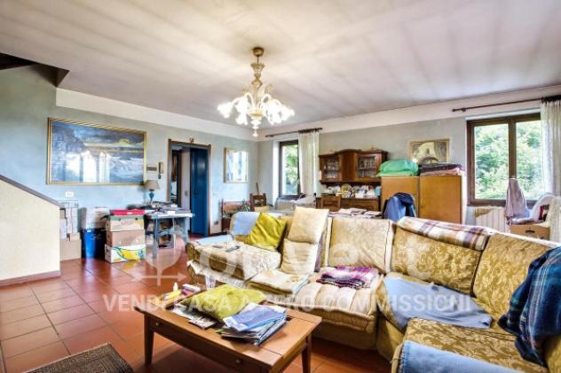 Villa di 275 m² con 4 locali in vendita a Cuveglio - Foto 4
