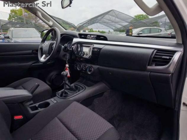 TOYOTA Hilux Hilux IV 2.4 d-4d double cab Comfort 4wd - GF290HN rif. 23943515 - Foto 9