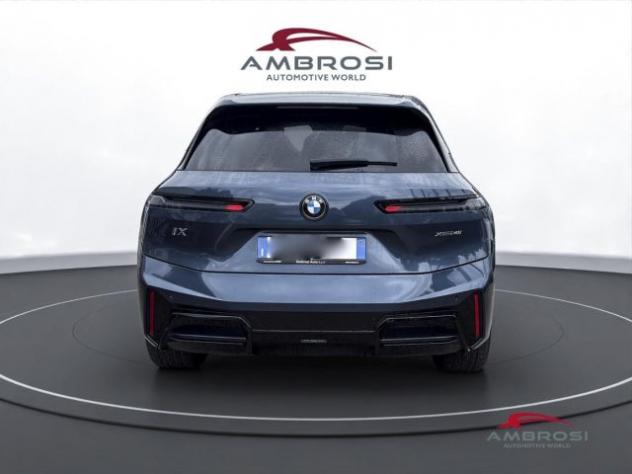 BMW iX xDrive45 Msport Pro Innovation Comfort Package rif. 23819379 - Foto 8