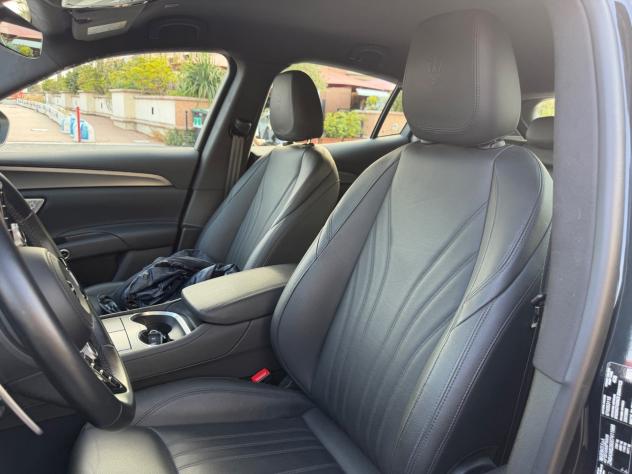 Maserati Grecale MHEV 300 CV AWD GT - Foto 7