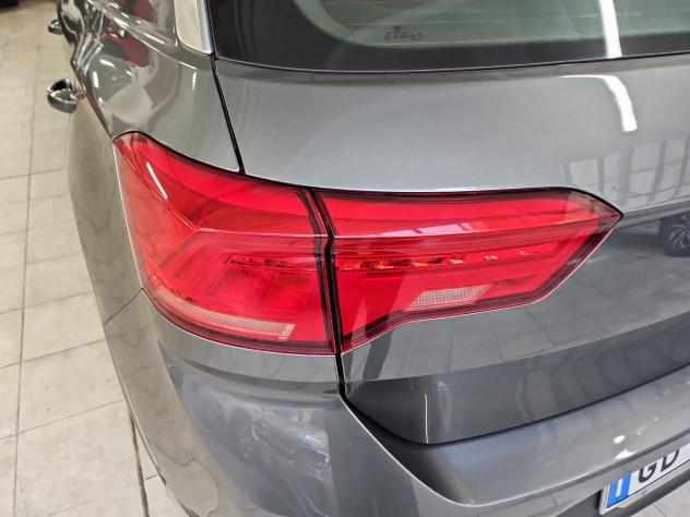 Volkswagen T-Roc 2.0 TDI 115cv SCR Business - Foto 6