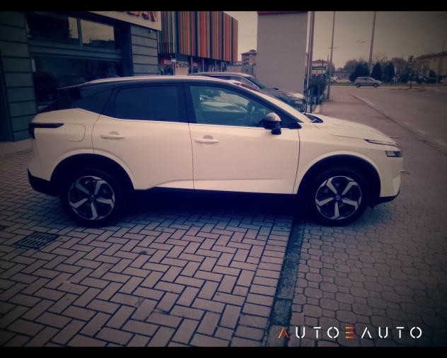 Nissan Qashqai 1.3 mhev Premiere Edition 2wd 140cv - Foto 6