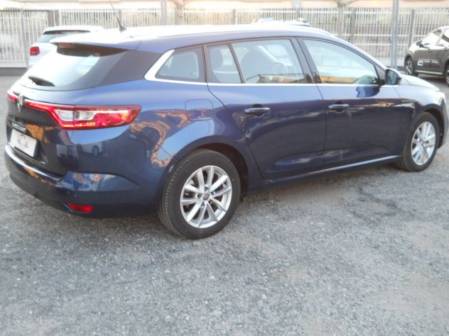 RENAULT - Mégane SporTour - DCI 1.5 115 CV S&S SporTour Energy Limited - Foto 5