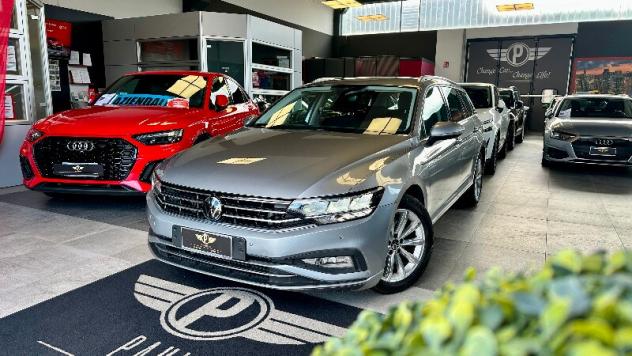 VOLKSWAGEN Passat 8ª serie Passat Variant 2.0 TDI SCR EVO DSG Business - Foto 3