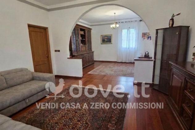 Casa indipendente di 235 m² con più di 5 locali in vendita a Montepulciano - Foto 5
