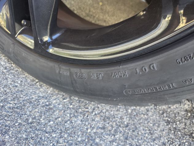 gomme 225/45/19 dunlop sport maxx
