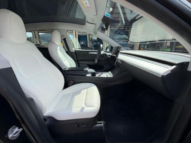 TESLA Model Y Long Range AWD rif. 24115236 - Foto 9
