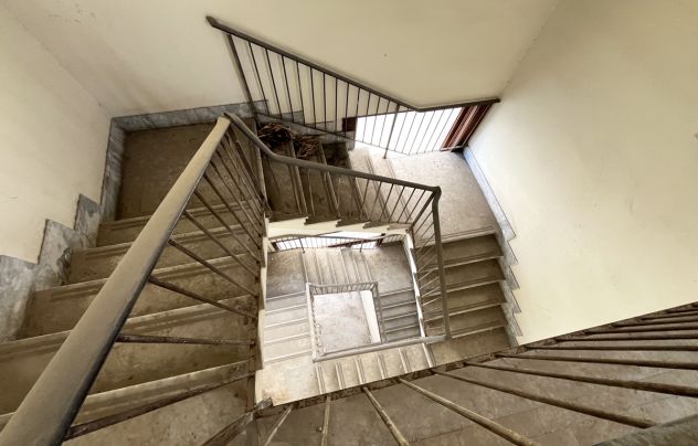 Edificio polifunzionale nel pieno centro urbano di Cecina - Foto 9