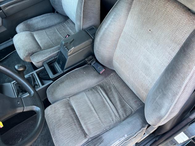 Alfa Romeo 75 2.0i Twin Spark - Foto 10