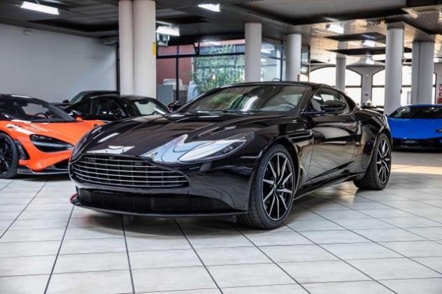 ASTON MARTIN DB 11 COUPE'|V8|360°VIEW|BRIGHT PACK|HEATED AND VENTI rif. 24057750 - Foto 3