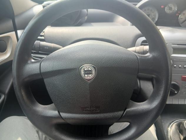 Lancia Ypsilon 1.3 Multijet Neopatentati - Foto 7