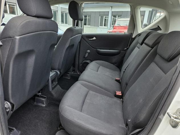 Mercedes-Benz Classe A 160 d Avantgarde - Foto 7
