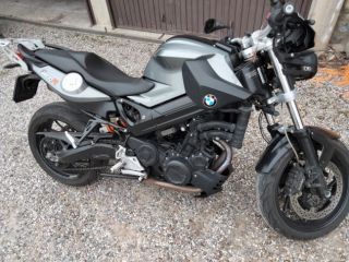F800R