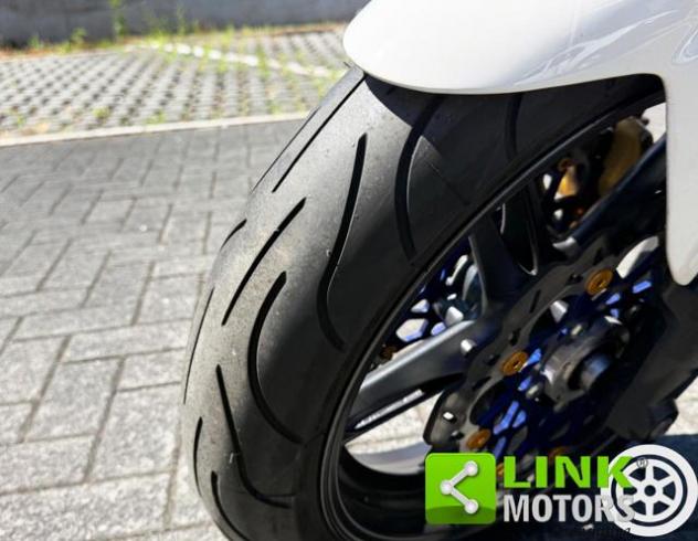 TRIUMPH Speed Triple 1050 Originale rif. 23975909 - Foto 5