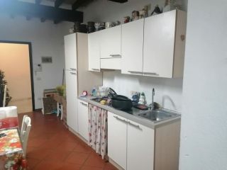 Affitto per 2 persone ampio monolocale centro Parma