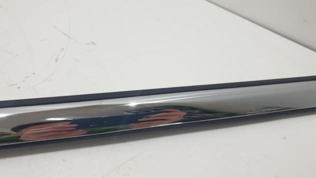 RASCHIAVETRO ANTERIORE SX CON MODANATURA CROMATA FORD Fiesta 6° Serie 3 PORTE (0817) - Foto 4