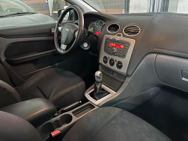 Ford Focus 1.6 TDCi (110CV) SW Tit. DPF - Foto 5