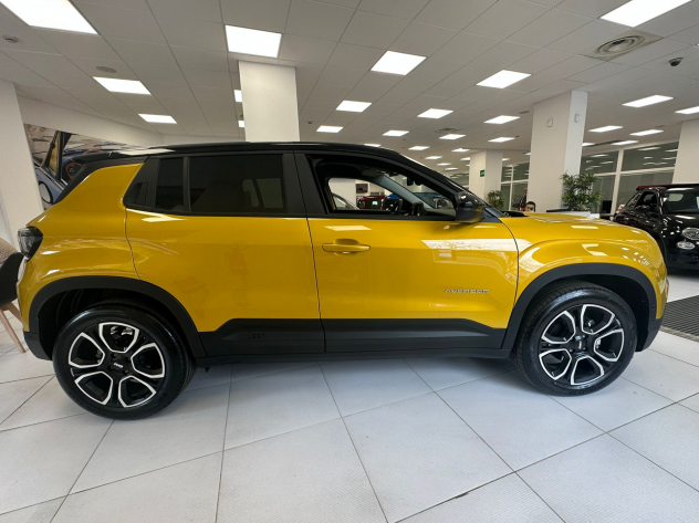 Jeep Avenger 1.2 Turbo 100 CV Summit - Foto 4