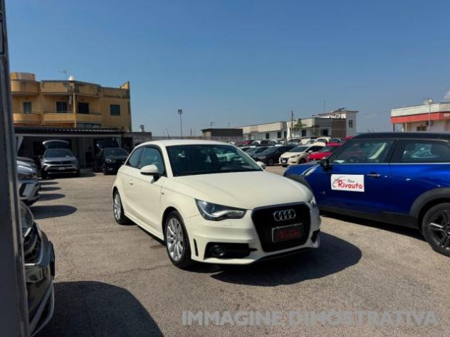 AUDI A1 1.6 TDI 105 CV Ambition rif. 23987111 - Foto 3