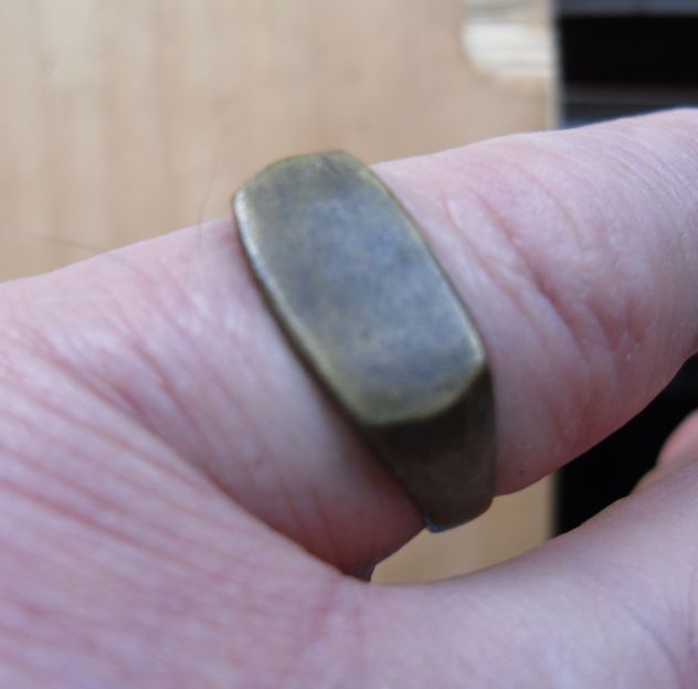 UNO ANELLO DI RAME IN BUONA CONSERVAZIONE DAL BRASILE -